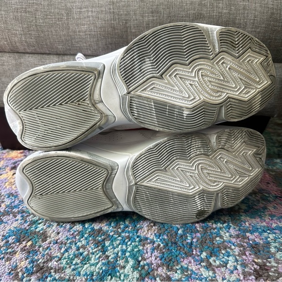 🏀Nike Jordan Zion 2🏀 - Picture 10 of 11